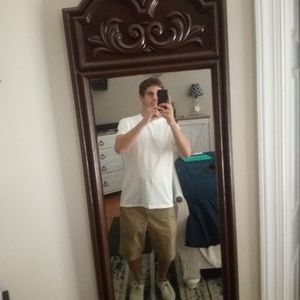 Meet your Posher, Adam